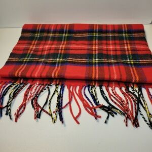D&Y Softer Than Cashmere Red Tartan Plaid Scarf Kohls OS Acrylic Fringe NWT